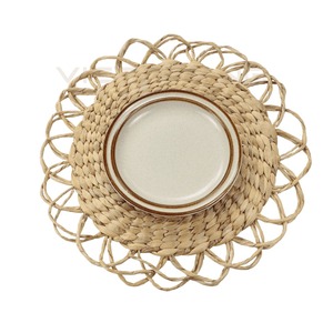 Napperon en jacinthe d'eau en forme de fleur à la mode produits écologiques fabriqués au Vietnam napperon tissé de décoration de table en gros - Product Image 1