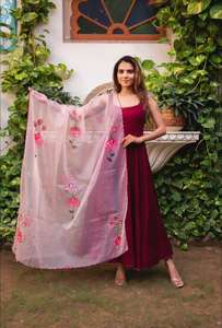 À la mode 2025 femmes longue Chinon Anarkali broderie Kurti robe Dupatta costume pour fête de mariage porter à la mode indien pakistanais - Product Image 3