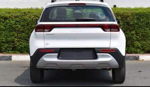 Usado 2024 para Sonet, Volante a la Izquierda, Asientos de Tela con Interior Oscuro, Neumáticos R17, Automático Inteligente, Listo para Conducir - Product Image 3