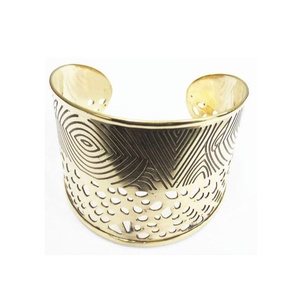 Metal Brass Hammered Design Tribal Brass Candle Stand Metal Women Fashion <b>Bangle</b> <b>Bracelet</b> Cuff Customized - Product Image 4