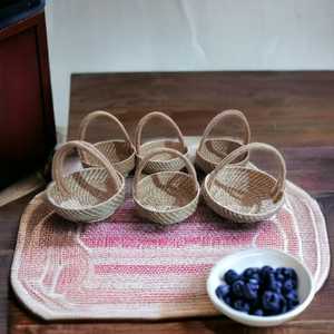 Mini paniers-6 pièces miniatures Sabai herbe paniers avec poignées, mini paniers ronds en osier pour la décoration de la maison - Product Image 3