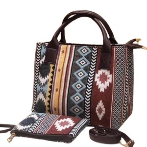 Bolsos de hombro tipo mensajero para mujer, bolso de mano de tela Jaguard para mujer, bolso de compras, colección étnica india, Exportación de Guru Kirpa - Product Image 5