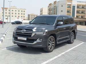 Usado, 2022, Tracción en las Cuatro Ruedas, Asientos de Cuero R18, Sedán con Control de Clima Adaptativo, Automático de 6 Velocidades, Motor V8 de 4.5L, Euro IV, Alta Calidad, Volante a la Izquierda - Product Image 2