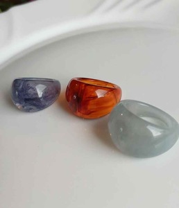 Anillos de Resina Acrílica, Forma Redonda, Hechos a Mano, Anillo de Amor, Joyería para Mujer, Suministro al por Mayor al Mejor Precio - Product Image 5