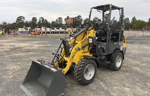 Cargadoras de Ruedas Delanteras Usadas - Diésel, Capacidad de Cucharón de 5.1 m³, 1 Año de Garantía, Alta Eficiencia Operativa, En Venta - Product Image 3