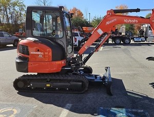 KX033-4 de seconde main de 3.5 tonnes Kubota Mini pelle sur chenilles hydraulique utilisée pour la pelleteuse Kubota U35 de haute qualité - Product Image 2