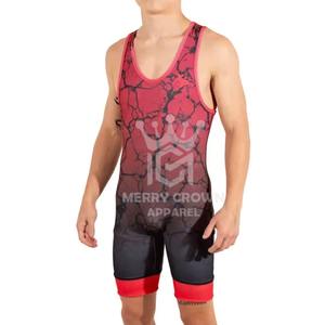 El último diseño de ropa deportiva Singlets Fitness profesional para jóvenes con impresión de logotipo personalizado digital Hecho en Pakistán - Product Image 1