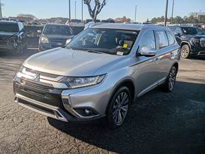 Mitsubishi Outlander SEL 2020 Usado en Buen Estado - Product Image 3