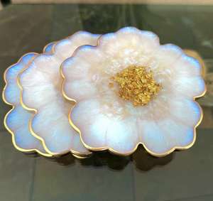 Dessous de verre en bois de résine époxy Dessous de verre en résine de conception Dessous de verre personnalisés Forme ronde Couleur verte - Product Image 3