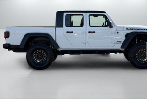 Jeep Gladiator Mojave Crew Cab Truck 2022 d'occasion en excellent état - Prêt à être expédié - Product Image 3