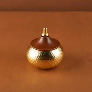 Bol de Date Arabe Moderne Khajoor Pots Moyen-Orient Design Métal Marteau Jetable Travail pour la Maison Servir Meilleure Qualité Blanc Royals - Product Image 3