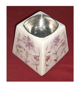 Hermoso mármol natural en nácar hecho a mano con incrustaciones de hueso Floral diseñado funciona en quemador Bakhoor para artículo de decoración - Product Image 1