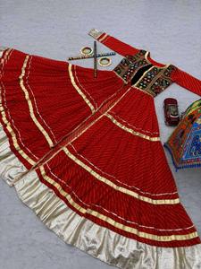 La plus vendue élégante mariée Lehenga Choli parfaite pour les mariages ou les fiançailles et les célébrations festives disponibles à bon prix - Product Image 3