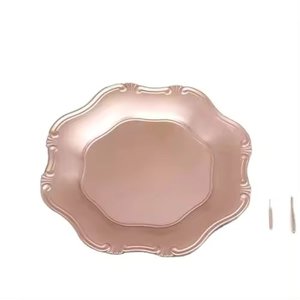 Vaisselle et Assiettes Assiette décorative en métal de qualité supérieure Décoration de table pour événement et festival faite à la main - Product Image 5