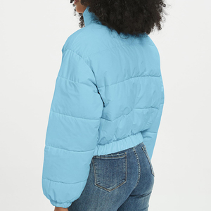 Veste d'hiver recadrée bouffante personnalisée grande taille pour femmes Polyester imperméable et chaud bouton décoration en gros - Product Image 5