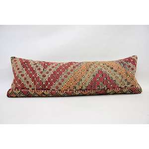 Almohada de lana de retazos Kilim Multicolor, cojín decorativo de 16x48 pulgadas con técnica tejida con patrón de hojas esponjosas Vintage - Product Image 1