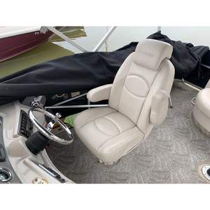 Modelo de Barco Premium South Bay 825 CR 2009 - Product Image 4