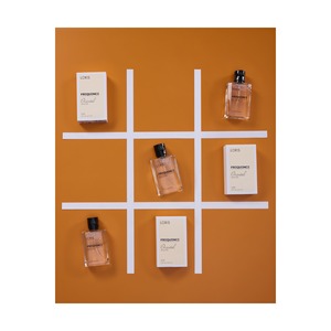 Set de Regalo de Perfume y Loción Corporal Frutal y Floral para Mujer, 50ml y 25ml - Product Image 1