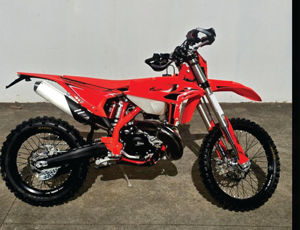 มอเตอร์ไซค์วิบาก RR 300 ซีซี X-PRO รุ่นใหม่ล่าสุด - Product Image 1