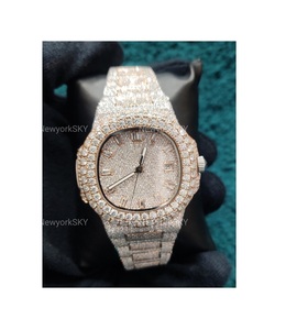 Montre mécanique de luxe de style Hip Hop avec boîtier en acier inoxydable Moissanite Diamond Iced Out et fenêtre à cadran en verre - Product Image 1