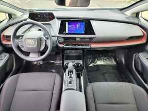 Prius Prime SE FWD 2024 con bajo kilometraje y precio asequible, en stock, listo para envío. - Product Image 5