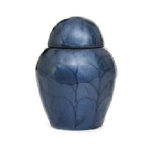 Urnes funéraires en laiton de haute qualité avec urnes funéraires en métal fini de couleur pourpre brillant pour les cendres humaines - Product Image 3