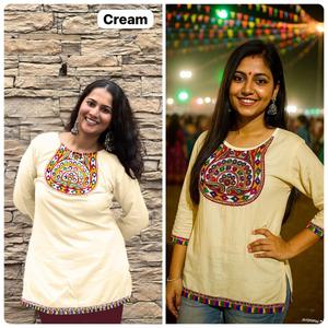 Top de punto Gamthi para mujer, estilo casual suave, de longitud corta, con forro de algodón, de algodón/spandex, con encaje bordado AI Navratri, Direct - Product Image 3