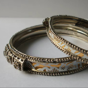 Handcrafted Luxury Silver Tone Copper Bangle <b>Bracelet</b> With Elegant White And <b>Gold</b> Tribal Pattern Inlay Ornate <b>Beaded</b> Edge - Product Image 1