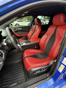 Sedán de Lujo de Tamaño Mediano, Modelo Deportivo Premium 2022, con Personalización Estilo OEM, Garantía de 3 Años - Product Image 2