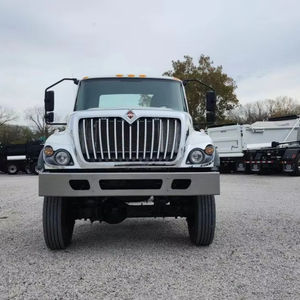 Camion tracteur poids lourd diesel 6x4 à conduite à gauche pour la chaîne d'approvisionnement internationale et le transport routier - Product Image 6