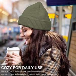 Logo Patch Beanie Bonnet en tricot acrylique vierge avec panneau de brassage rabattable pour broderie personnalisée ou insigne doublure chaude OEM en gros - Product Image 3