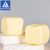Bouteille en plastique personnalisée de 300 ml, HDPE carrée, couleur jaune, bouteille de désinfectant pour les mains pour enfants, récipient pour shampoing avec pompe à lotion