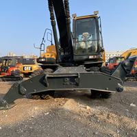 Excavatrice sur pneus HYUNDAI d'occasion de 21 tonnes, modèle 2023, avec moteur, pompe et alternateur pour travaux de terrassement