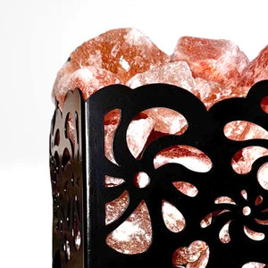 Lámpara de Sal del Himalaya Hecha a Mano con Cesta de Madera, Diseño Exclusivo, Artesanía Natural Pura, Rosa-Naranja-Rojo, Alta Calidad, Nueva Llegada - Product Image 4