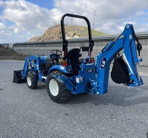 เครื่องตัดหญ้าแบบเดินตาม LS 45HP คุณภาพใหม่ สำหรับเครื่องยนต์ 4x4 พร้อมที่ตักด้านหน้าและที่ขุดด้านหลัง กล่องเก็บหญ้า สำหรับใช้ในบ้าน รถตัดหญ้ามือสอง - Product Image 3