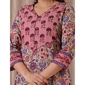 Kurti droit en coton imprimé gris et rose, respirant et décontracté, avec taille naturelle - Product Image 2