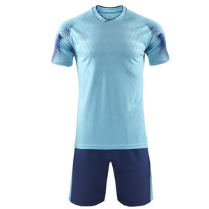 Tenue de football sur mesure pour les équipes, les joueurs, les entraînements, les matchs, les tournois, les équipes scolaires - Product Image 1