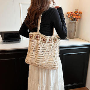 Bolso de hombro de punto hueco informal para mujer, de gran capacidad, sin forro, de tela, novedad 2025, ligero, para ocio y viajes, para todas las estaciones - Product Image 3