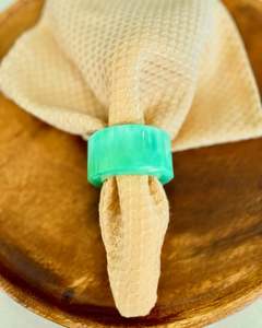 Ensemble de porte-serviettes hexagonaux classiques en résine de qualité supérieure, durables et écologiques, pour événements et fêtes à prix avantageux - Product Image 5