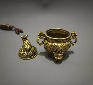 Brûleur d'encens en laiton arabe Bakhoor pour la décoration religieuse de la maison pour créer une atmosphère aromatique - Product Image 6