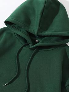 Conjunto Deportivo Verde para Mujer, Ropa de Gimnasio, Estilo Casual y Activo, Diseñado para Estilo, Rendimiento y Comodidad - Product Image 3