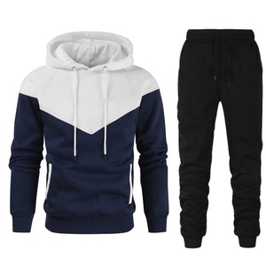 Nueva llegada chándal de hombre con logotipo personalizado último estilo material duradero para uso en invierno al aire libre transpirable y cómodo - Product Image 1