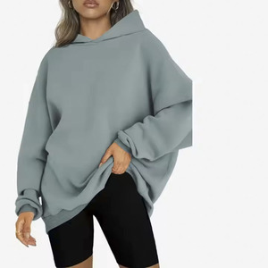 Sweats à capuche surdimensionnés lourds au design personnalisé pour femmes avec sweats à capuche Boxy Cut de haute qualité pour femmes - Product Image 3