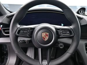 2025 T-AYCAN 4 SEDAN AWD Faible kilométrage Moteur en excellent état Éclairage LED Prêt à être expédié - Product Image 2