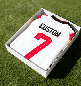 Maillots de football de la Ligue Mondiale 2026 de haute qualité, style allemand, vente directe d'usine, pour le sport et les loisirs - Product Image 1