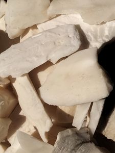 BROKEN DRIED CUTTLEFISH BONE <b>PET</b> <b>FOOD</b> RICH in CALCIUM for REPTILES/TURTLE/BIRDS BLUE LOTUS VIETNAM AMELIA +84855014447 - Product Image 2