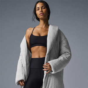 Chaqueta de invierno acolchada larga de gran tamaño para mujer de primera calidad con capucha para una mayor calidez y comodidad durante el clima frío de algodón - Product Image 6