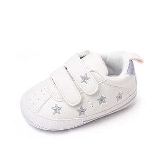 Chaussures de bébé personnalisées pour garçons et filles, respirantes, à enfiler, antidérapantes, confortables, premières chaussures de marche pour tout-petits - Product Image 5
