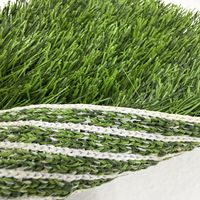 Gazon synthétique tricoté sans remplissage OEM à haute durabilité pour terrains de football et aménagements paysagers