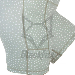 กางเกงขาสั้นผ้าย้อมสีพื้นสำหรับผู้หญิงกางเกงขาสั้นเล่นโยคะผ้าสแปนเด็กซ์ระบายอากาศได้ดีแห้งเร็วดีไซน์ตามสั่งฤดูร้อน - Product Image 6